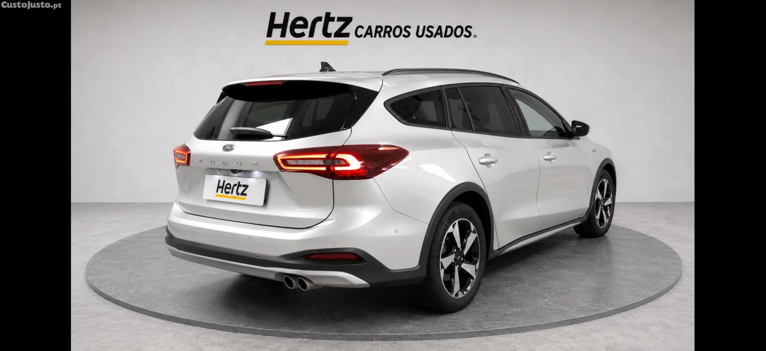 Ford Focus SW 1.0 EcoBoost MHEV Active X — fotografia 16