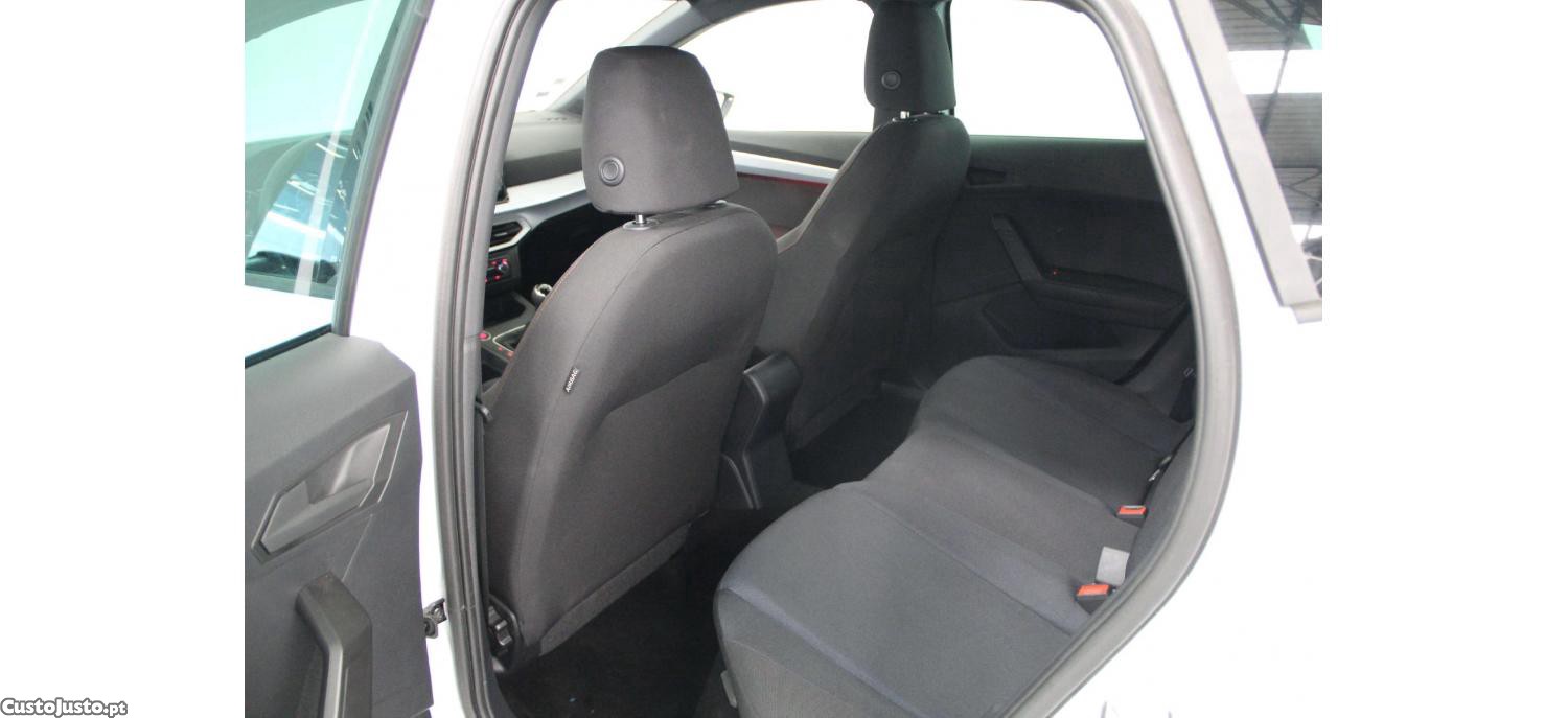 SEAT Ibiza 1.0 TSI FR 95cv — fotografia 15