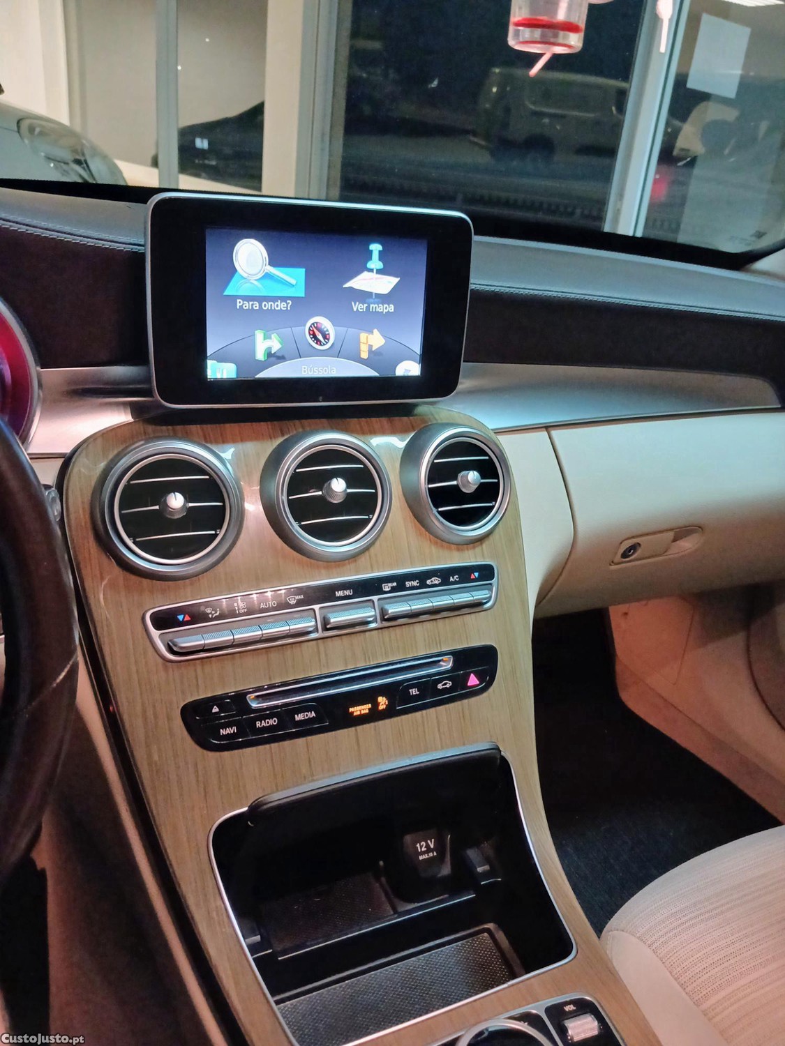 Mercedes-Benz C 300 300 H — fotografia 4