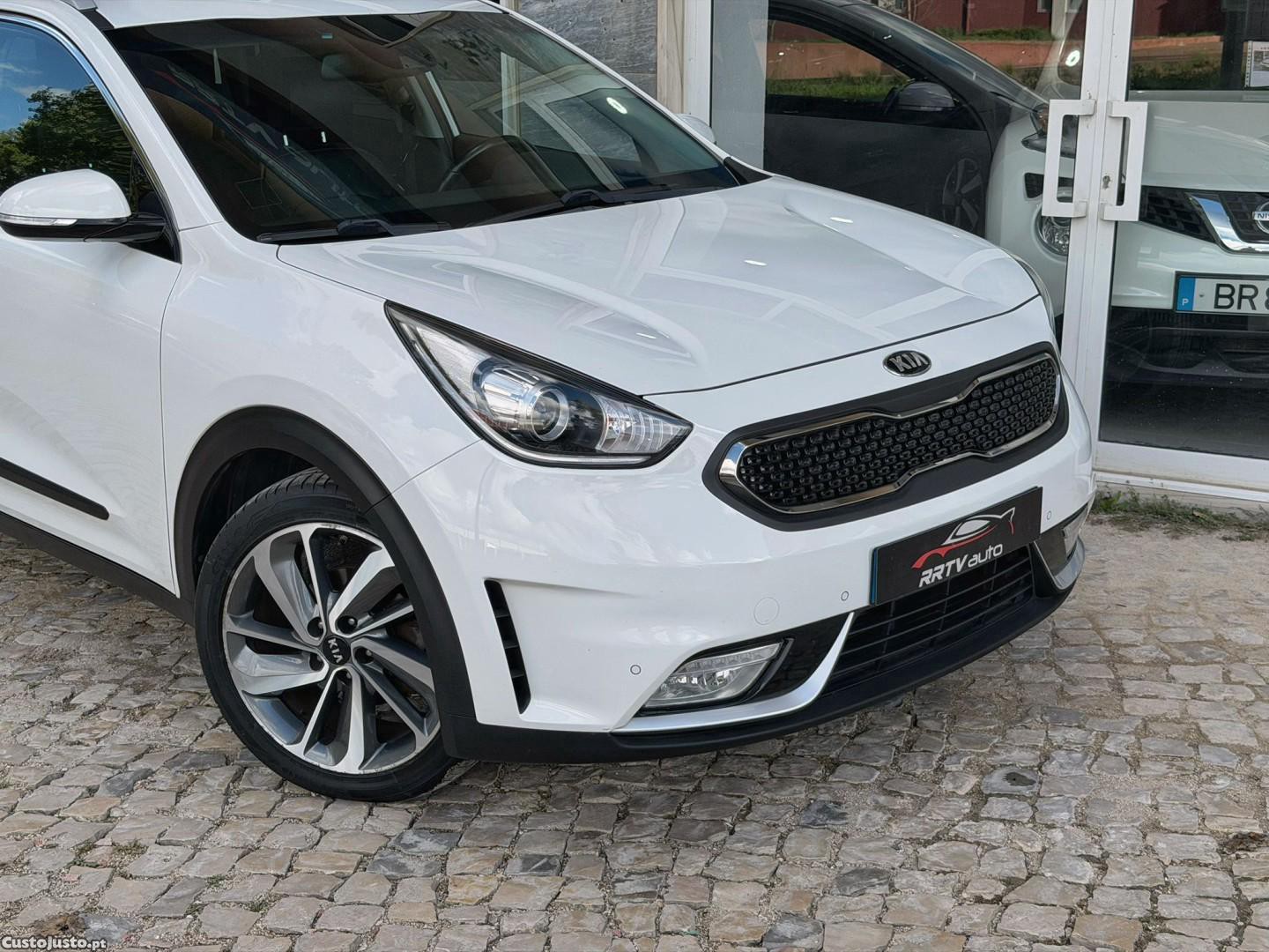 Kia Niro 1.6 GDi HEV Drive — fotografia 10