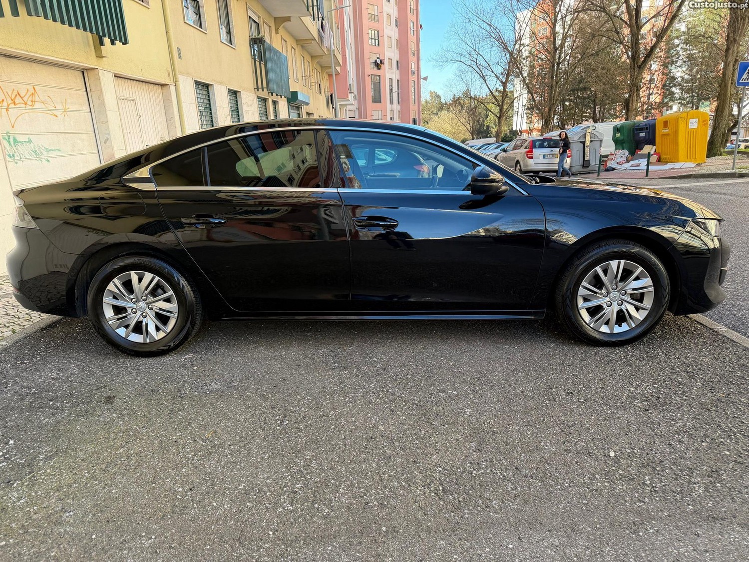 Peugeot 508 1.5 BlueHDi Allure EAT8 — fotografia 22