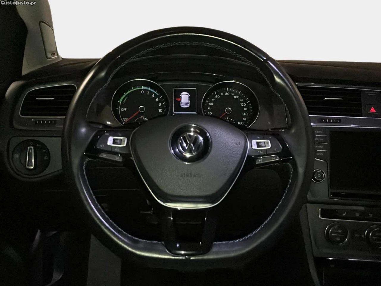 Volkswagen Golf AC/DC — fotografia 7