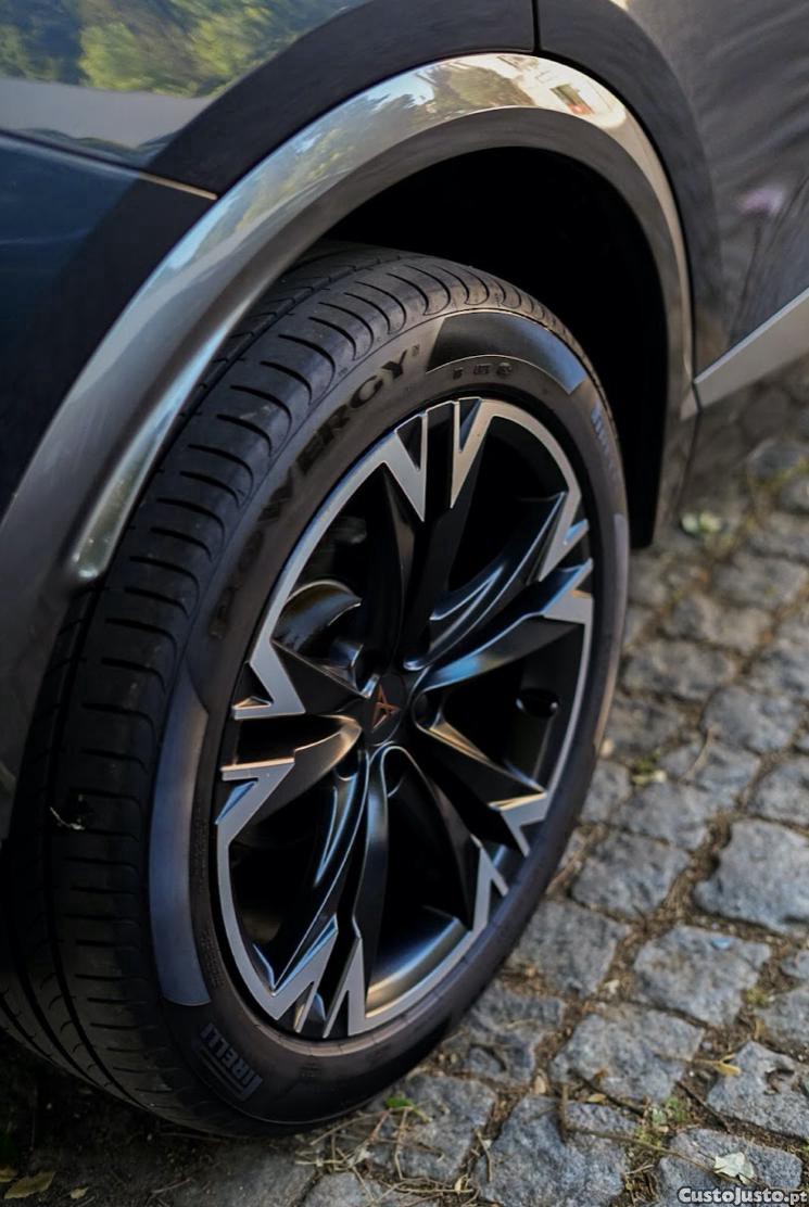 CUPRA Formentor 1.5 TSI DSG Tribe Edition — fotografia 9