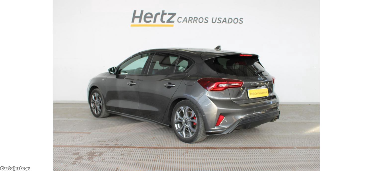 Ford Focus 1.0 EcoBoost MHEV ST-Line X — fotografia 25