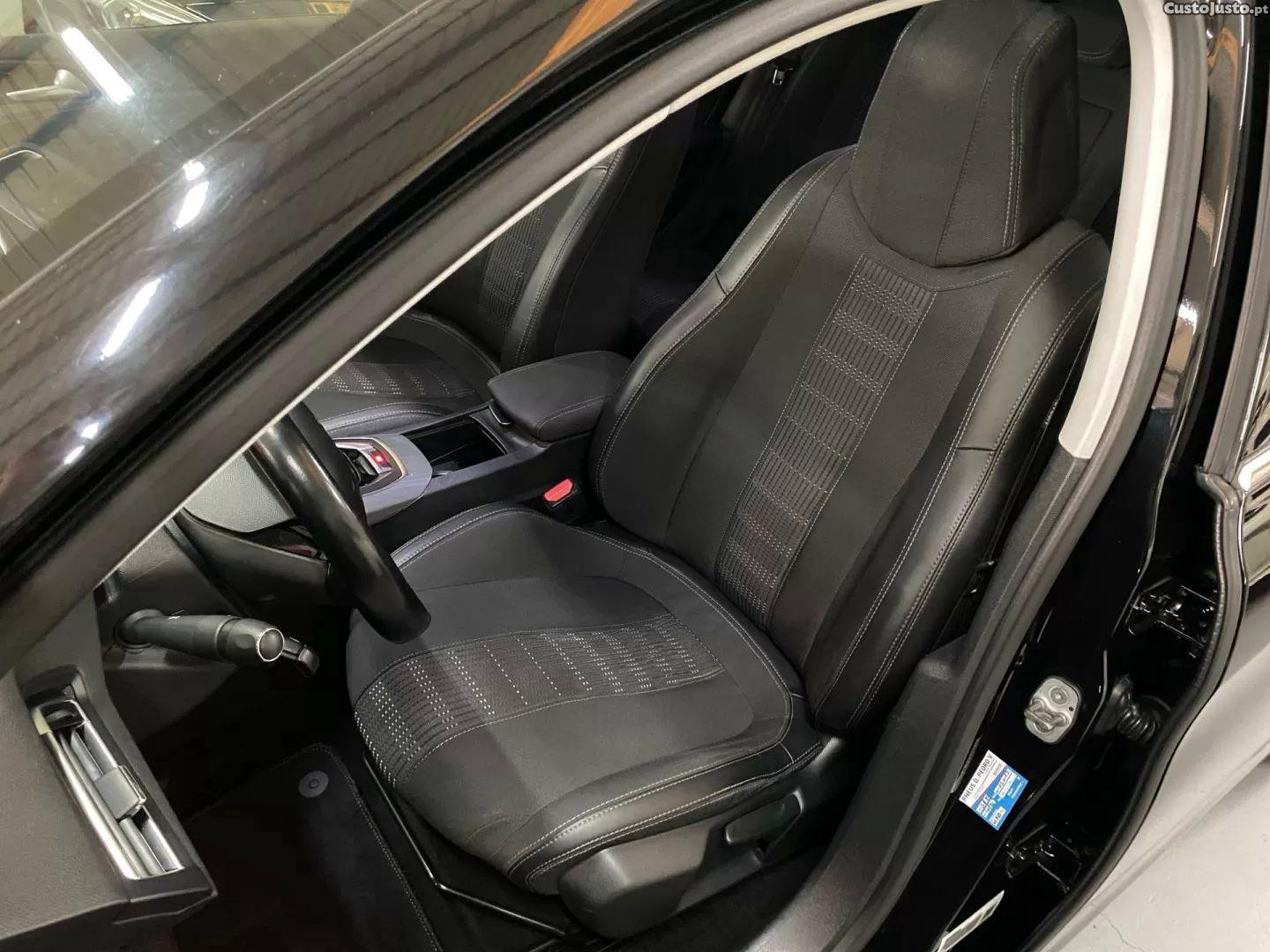 Peugeot 308 1.2 puretech gt line — fotografia 4