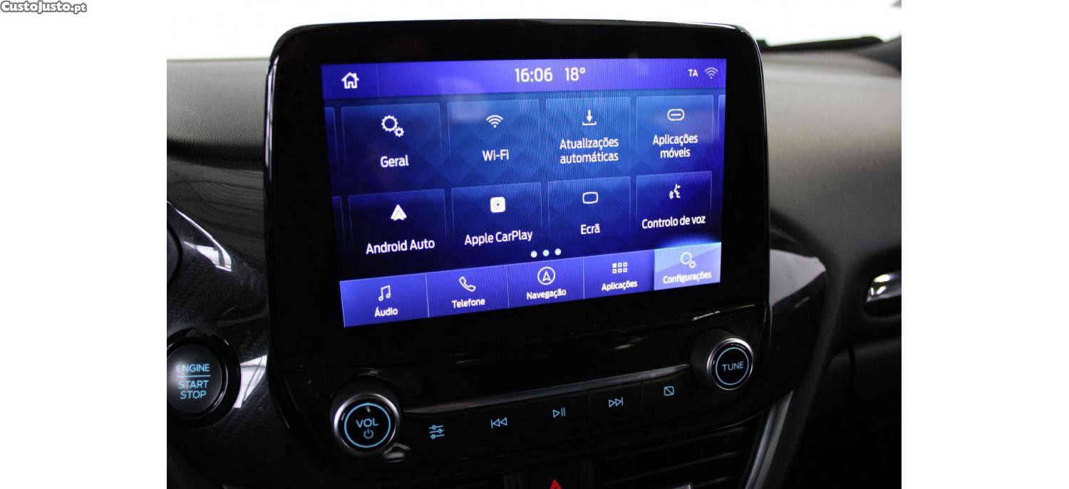 Ford Puma 1.0 EcoBoost MHEV ST-Line X Vivid Ruby Edition — fotografia 4