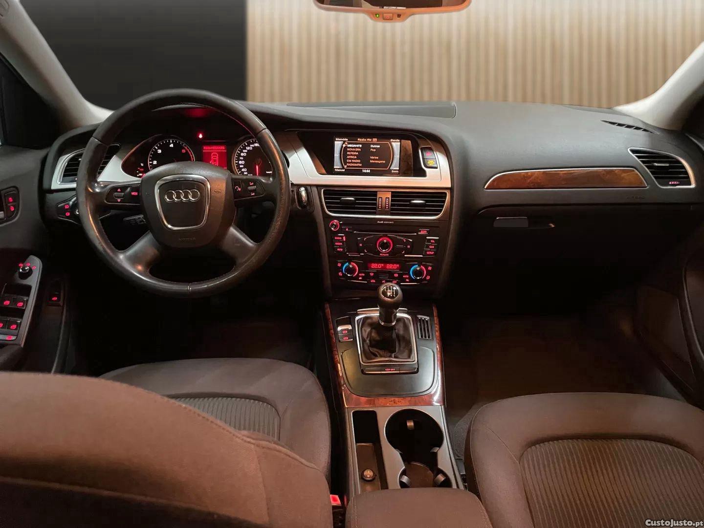 Audi A4 2.0 tdi business line advance — fotografia 14