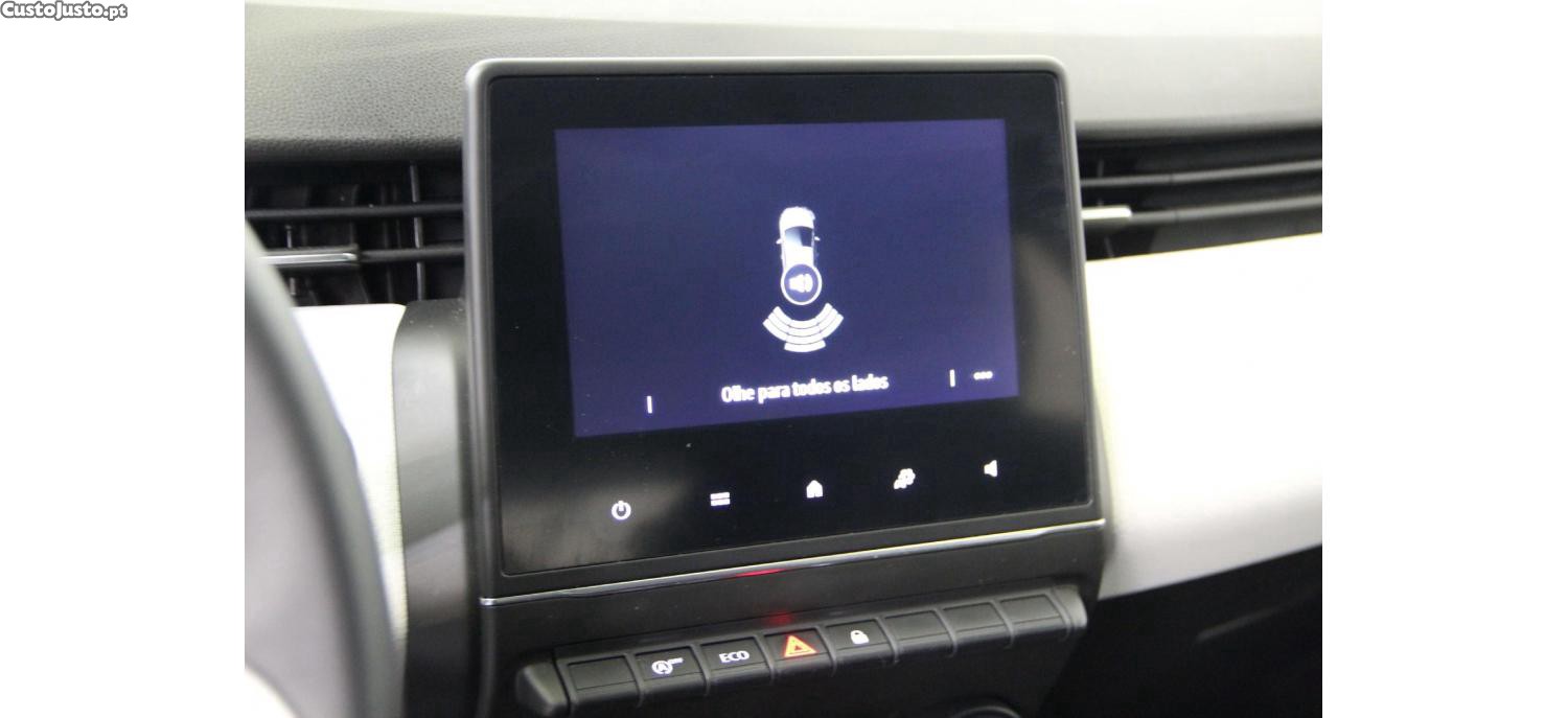 Renault Clio 1.0 Tce Evolution — fotografia 7
