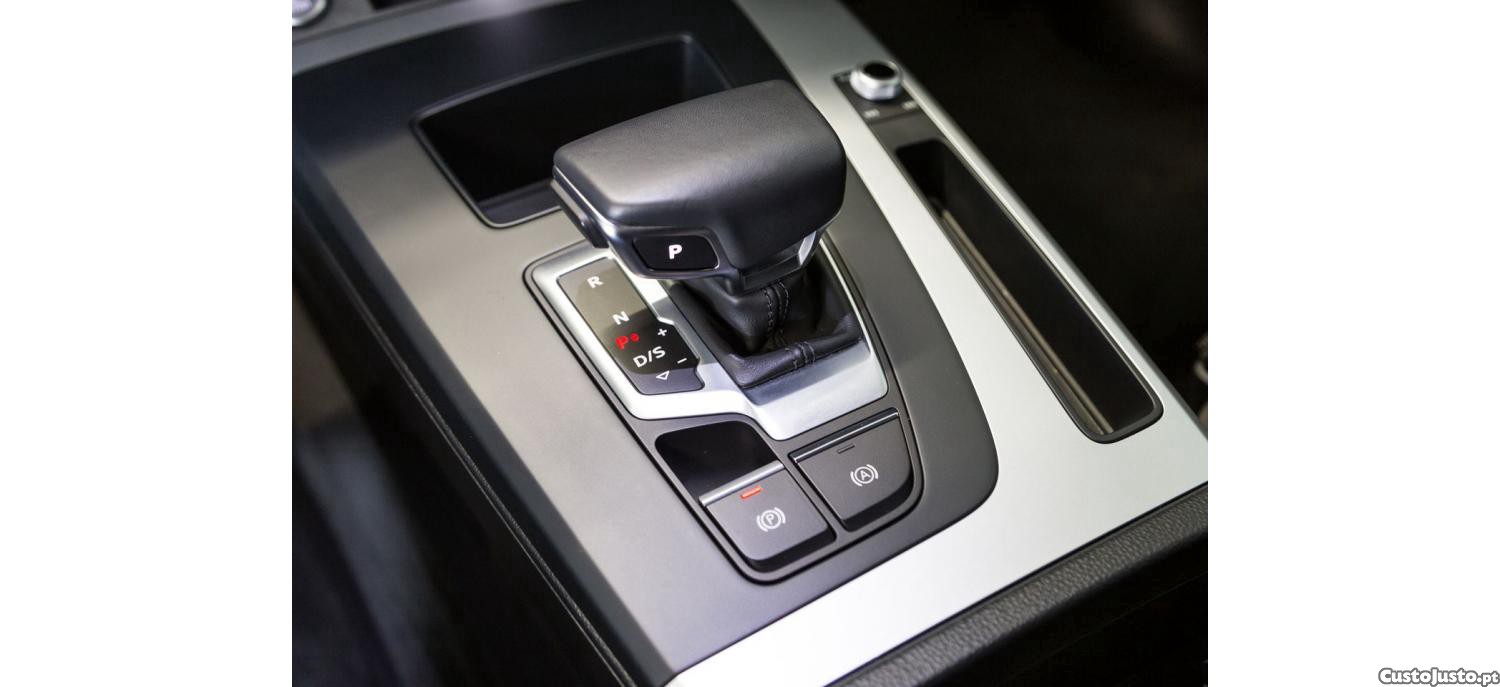 Audi Q5 35Tdi Sportback Advance 2.0 163cv S tronic (Aut) — fotografia 3