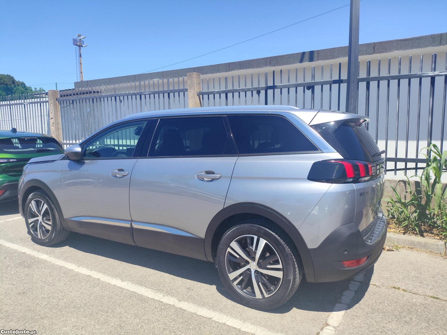Peugeot 5008 Allure — fotografia 7