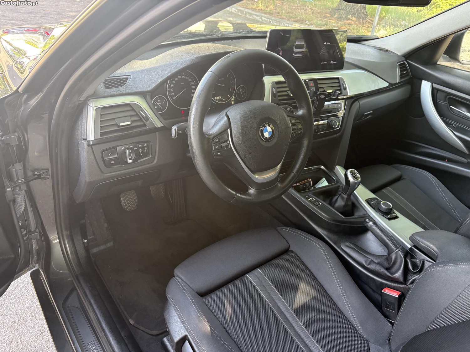 BMW 318 Sport — fotografia 11