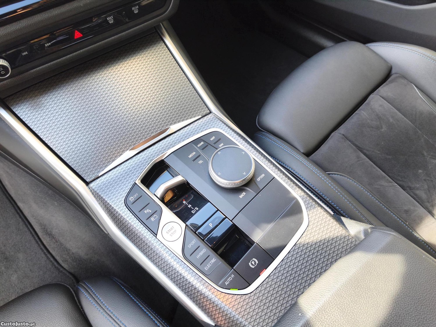 BMW 320 e Touring Pack M PHEV Nacional — fotografia 3