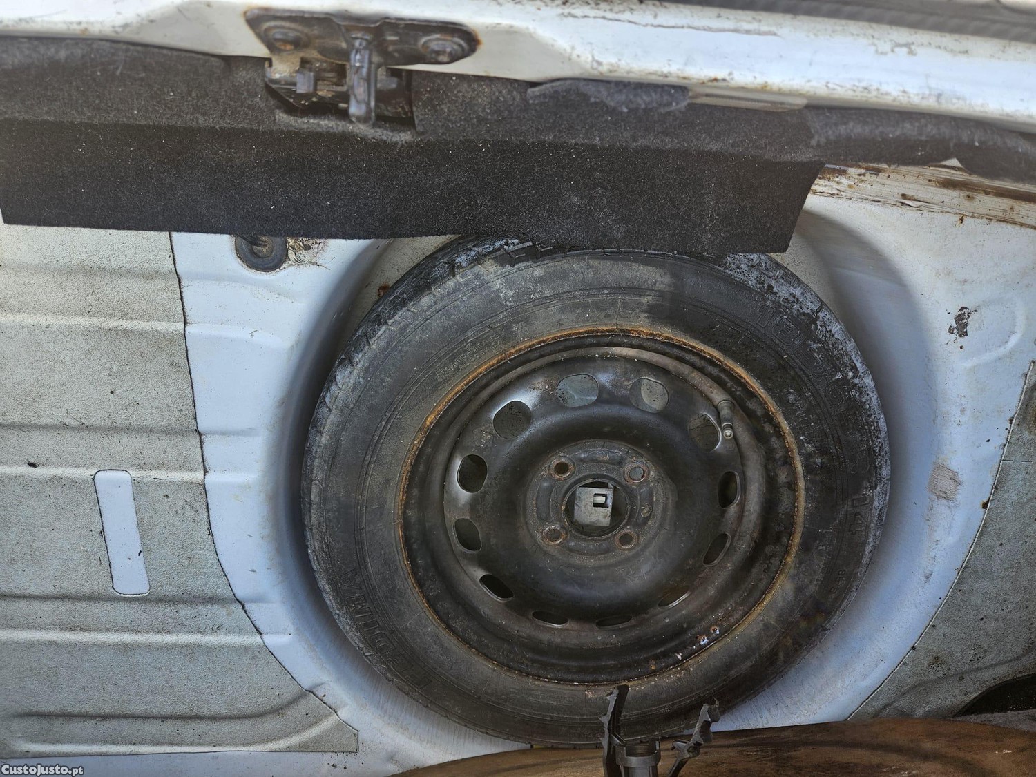 Ford Sierra 1.6 — fotografia 5
