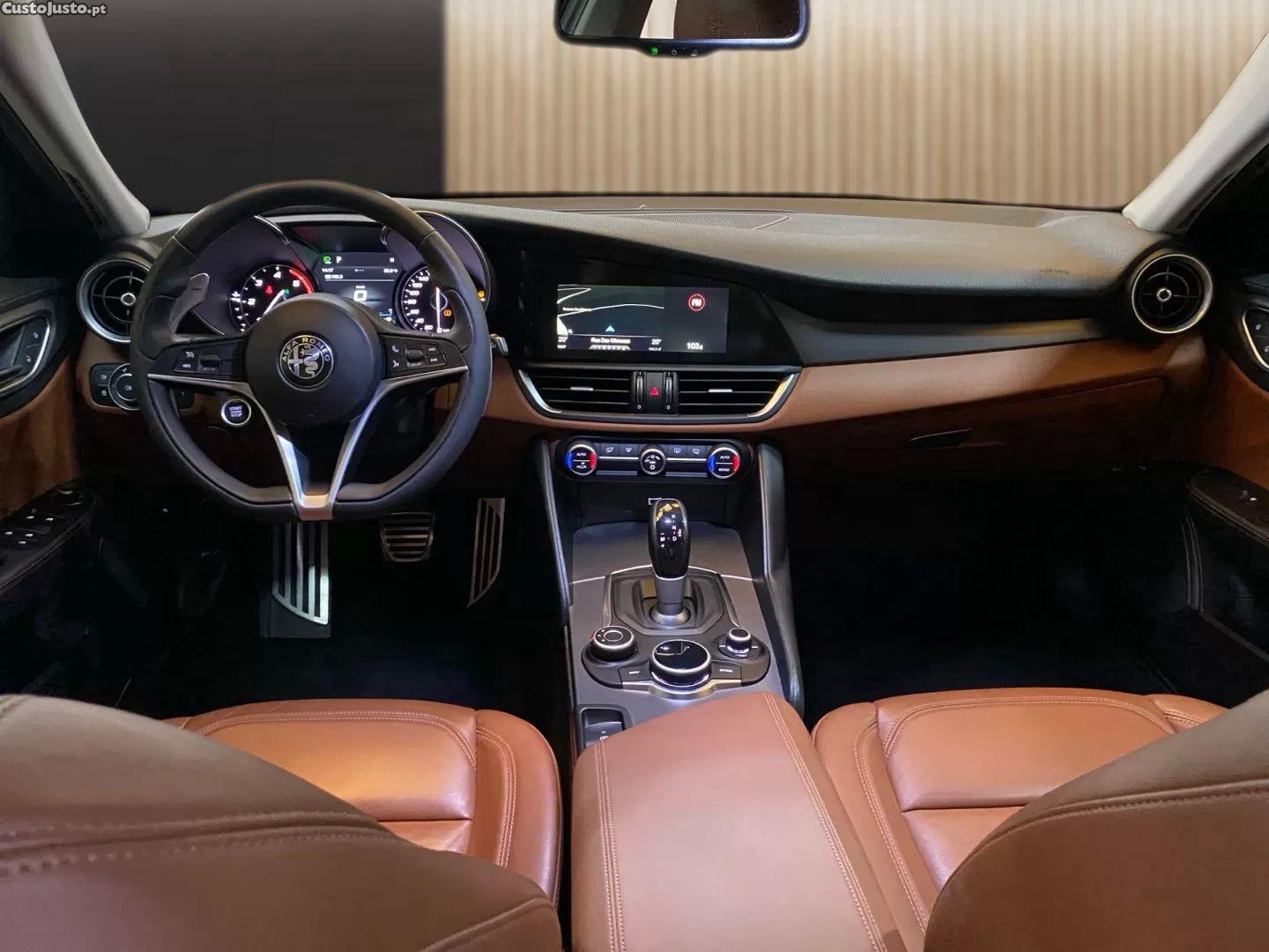 Alfa Romeo Giulia 2.2 d super at8 — fotografia 13