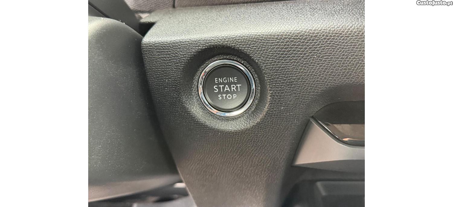 Citroën C4 PureTech Plus 1.2 130cv — fotografia 8