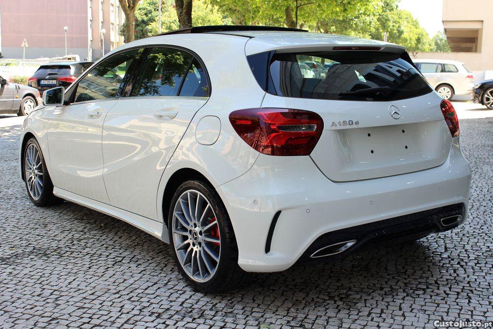 Mercedes-Benz A 180 d AMG Line Aut. — fotografia 11