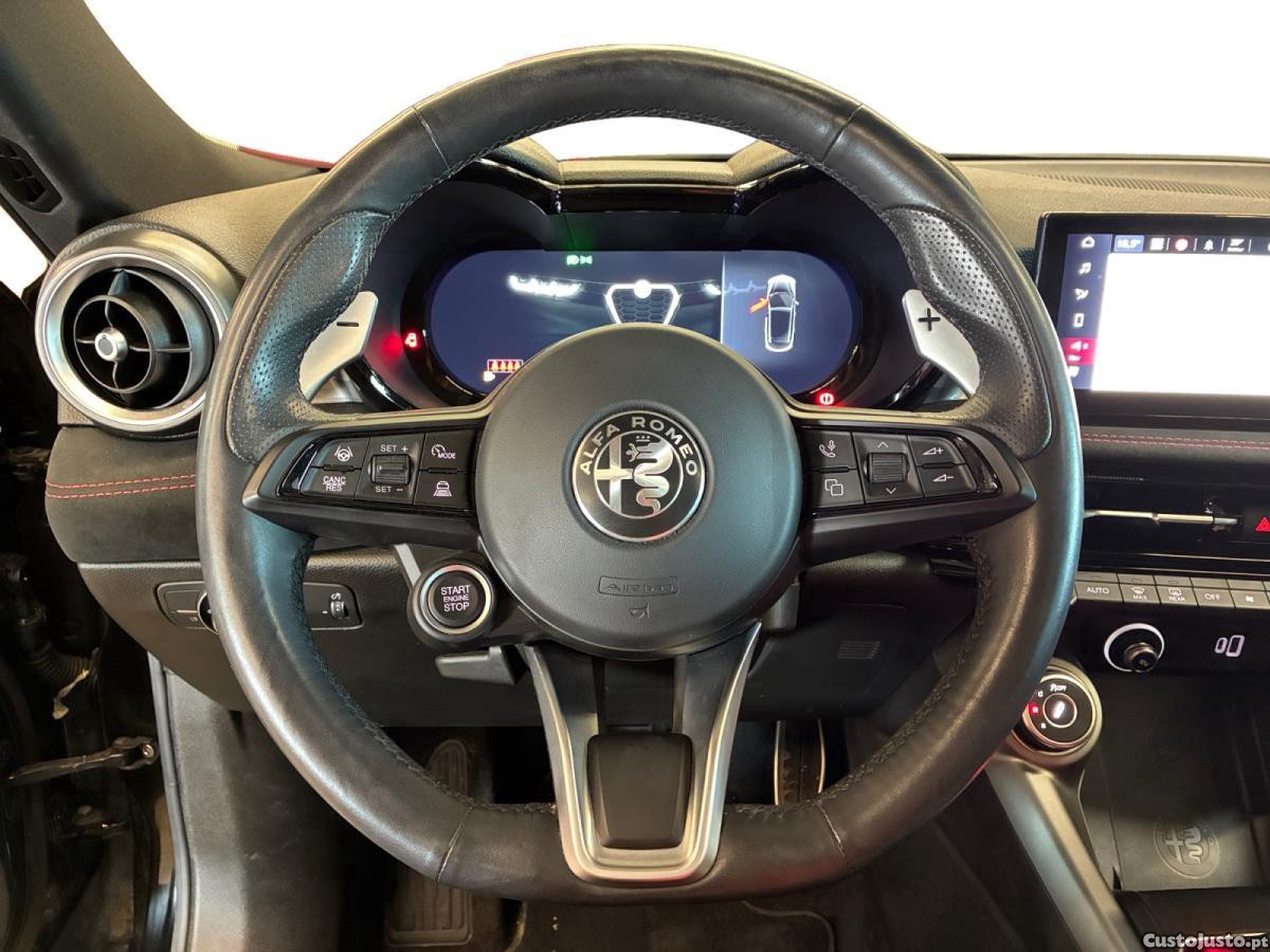 Alfa Romeo Tonale 1.5 Hybrid Veloce — fotografia 6