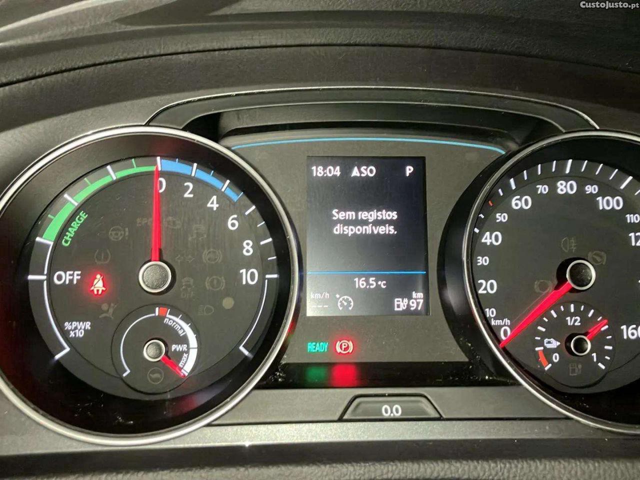 Volkswagen Golf AC/DC — fotografia 6