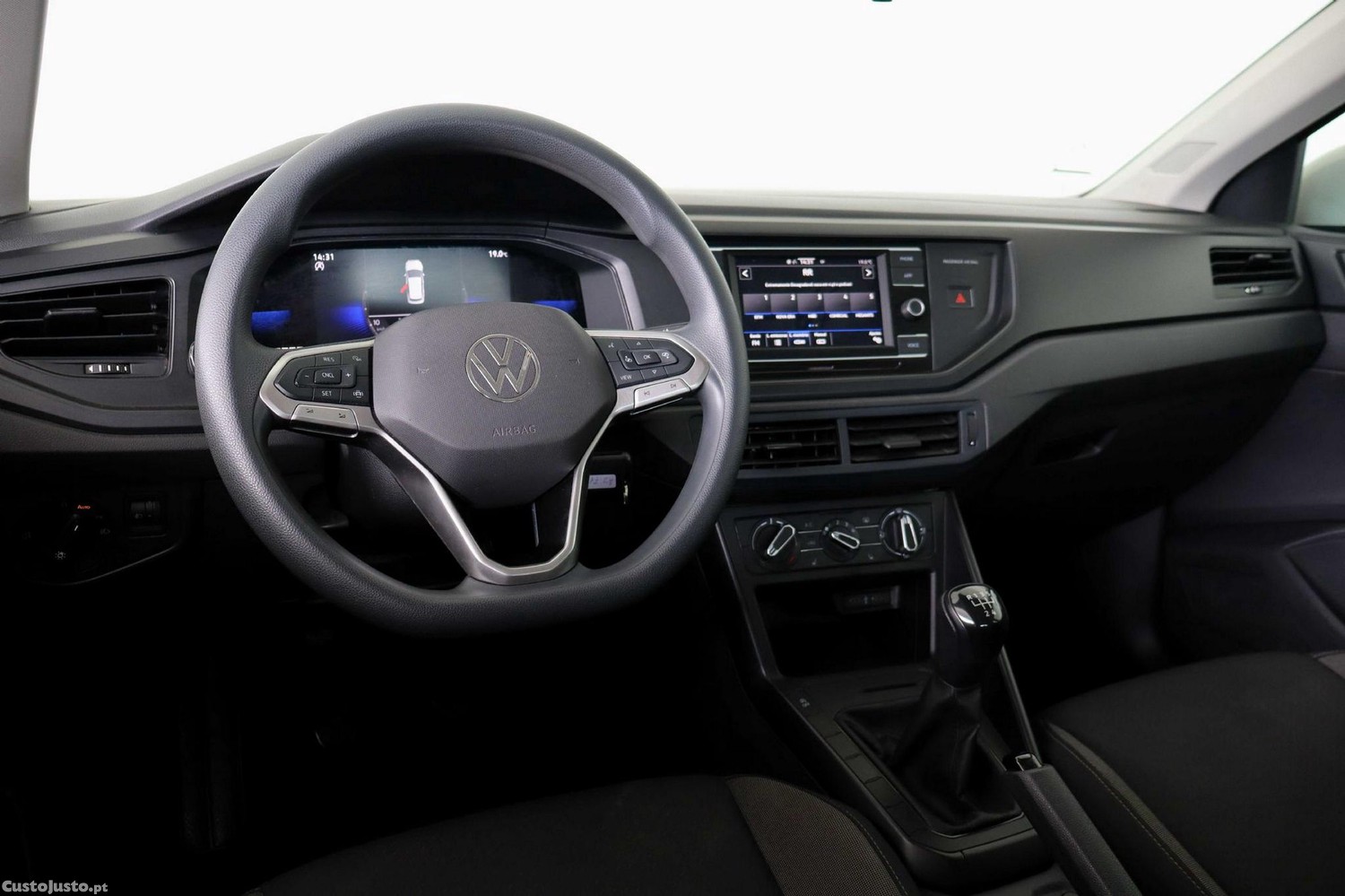 Volkswagen Taigo 1.0 TSI Life — fotografia 13