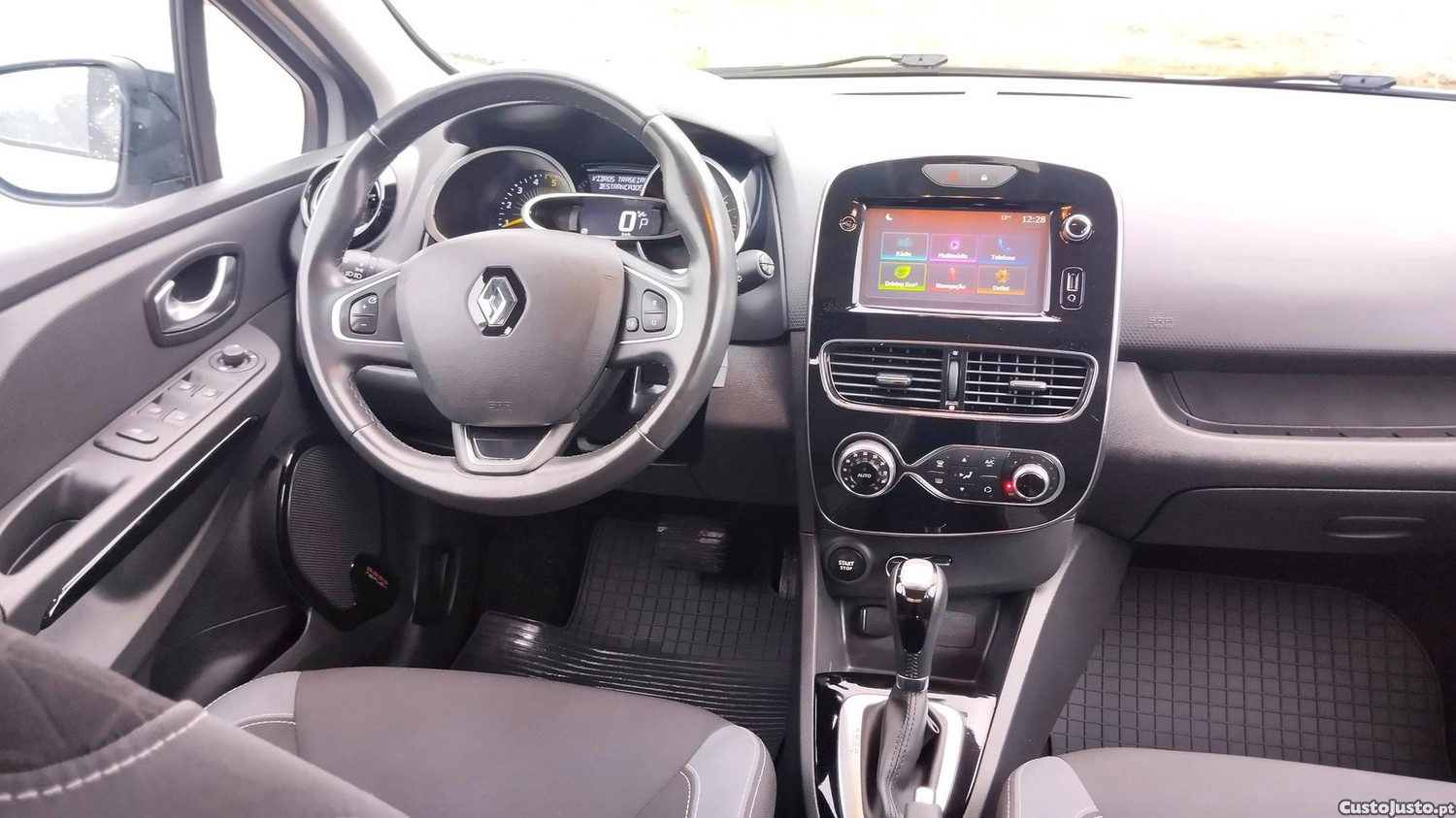 Renault Clio 1.5 dCi Dynamique S EDC - 15 foto 5