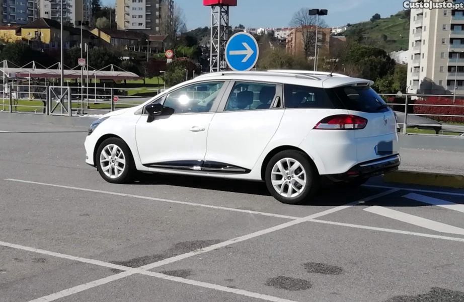 Renault Clio Sport tourer 1.5 dCi 90 — fotografia 6