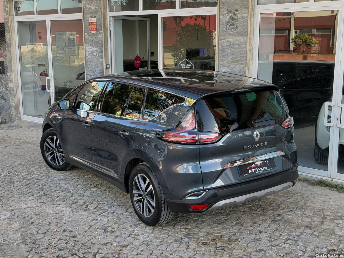 Renault Espace 2.0 dCi Intens 7L EDC — fotografia 30