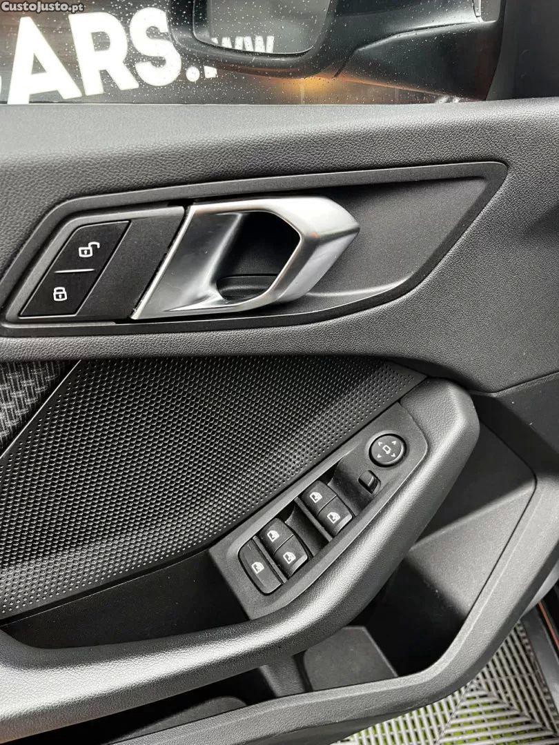 BMW 116 D corporate edition auto — fotografia 15