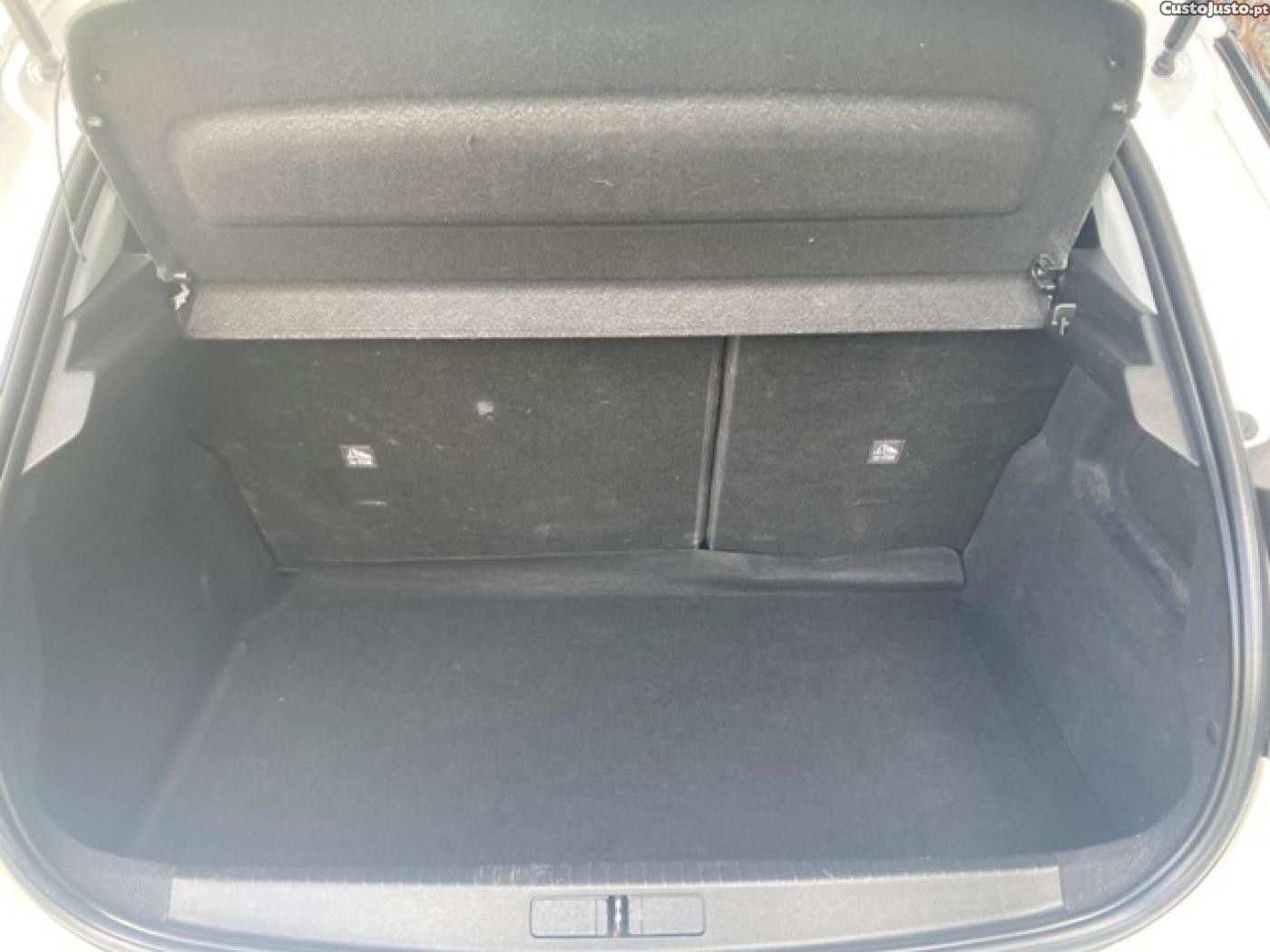 Opel Corsa 1.5 D Business Editi — fotografia 4