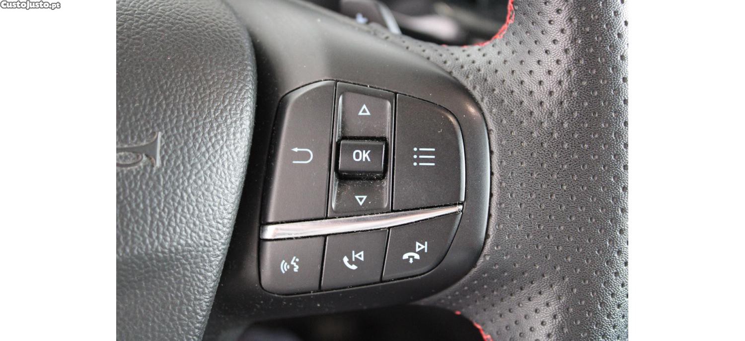 Ford Focus 1.0 EcoBoost MHEV ST-Line Aut. — fotografia 7