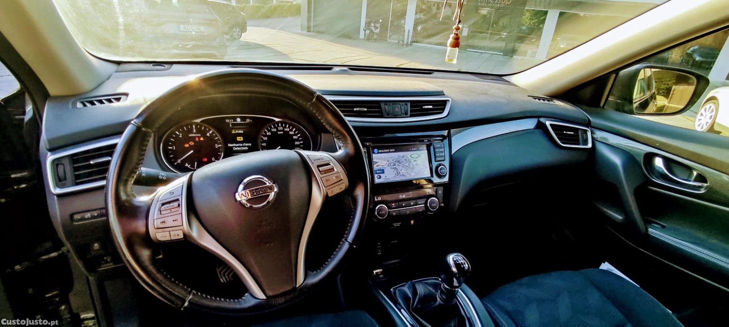 Nissan X-Trail 1.6 dci — fotografia 3