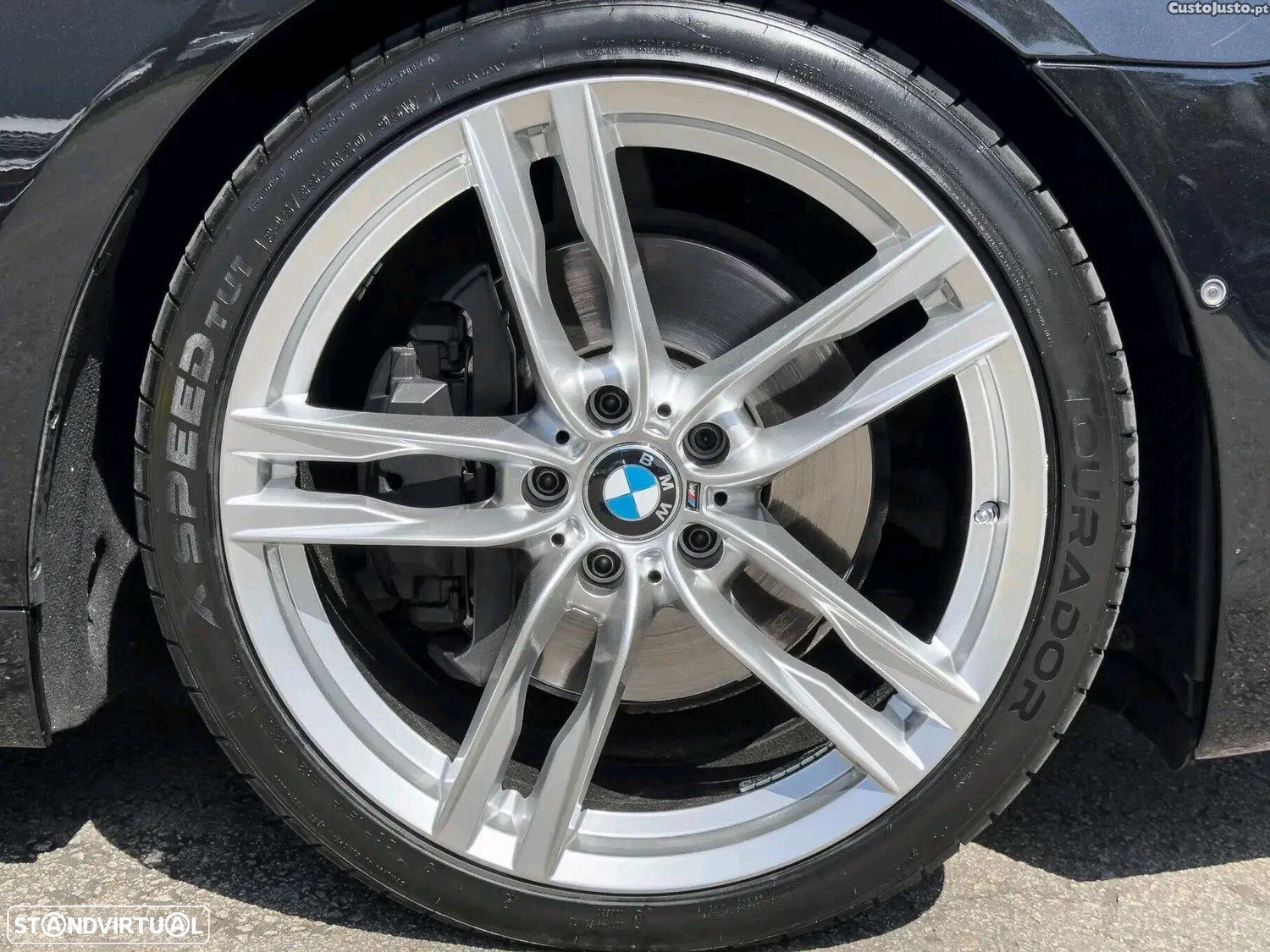 BMW 640 i Cabrio M Sport Edition 320cv 6 cilindros — fotografia 2