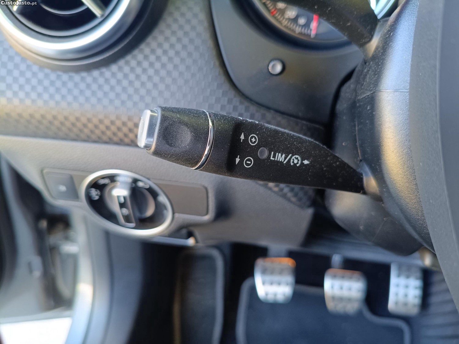Mercedes-Benz A 180 CDI 1.5 BlueEFFICIENCY Urban — fotografia 9