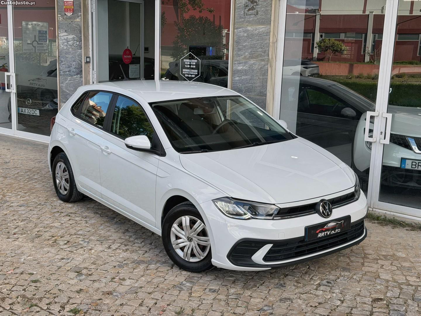 Volkswagen Polo 1.0 Confortline — fotografia 21
