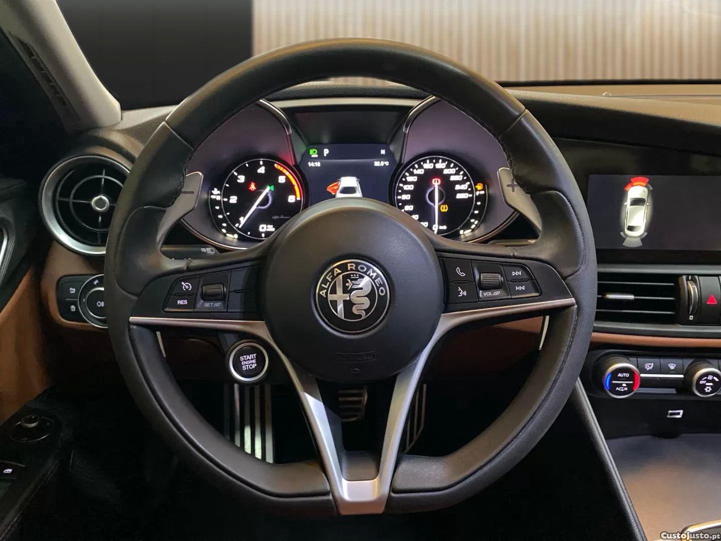 Alfa Romeo Giulia 2.2 d super at8 — fotografia 12