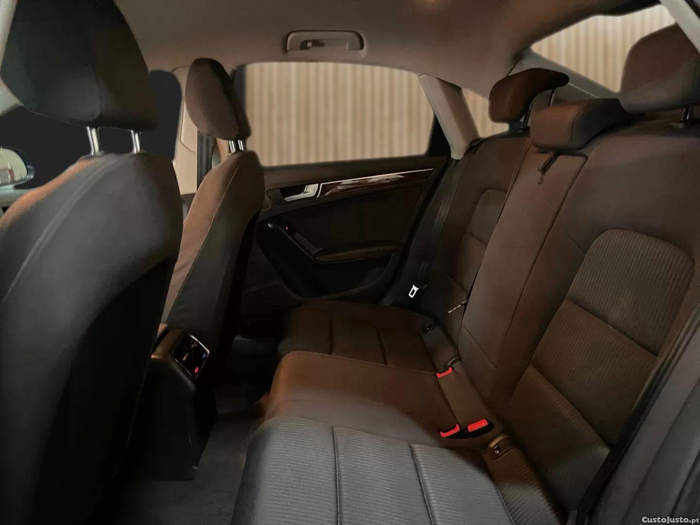 Audi A4 2.0 tdi business line advance — fotografia 3