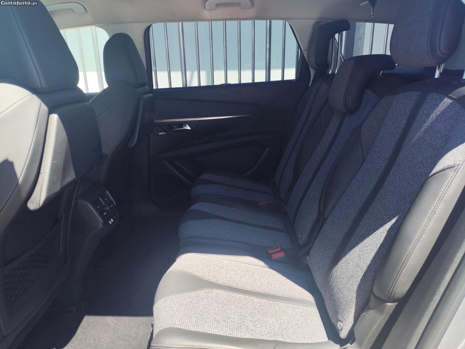 Peugeot 5008 Allure — fotografia 2