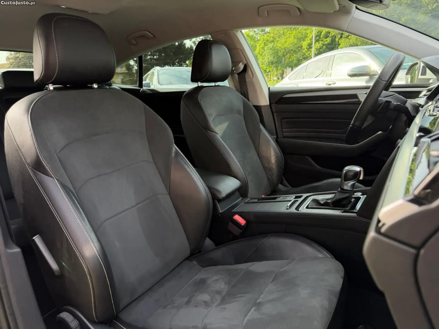Volkswagen Arteon 1.4 TSI eHybrid Elegance — fotografia 14