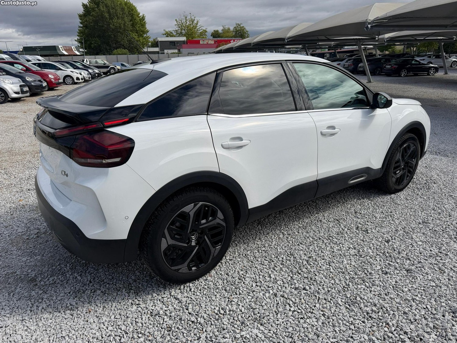 Citroën C4 1.2 PureTech Feel Pack EAT8 — fotografia 11
