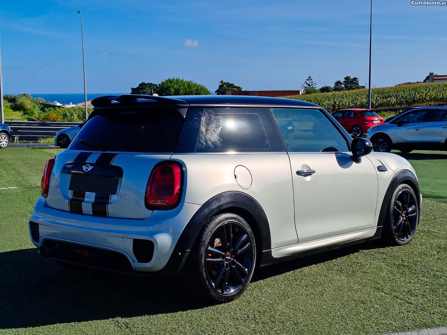 MINI Cooper 1.5D PACK JCW 116CV DIESEL 2015 — fotografia 21