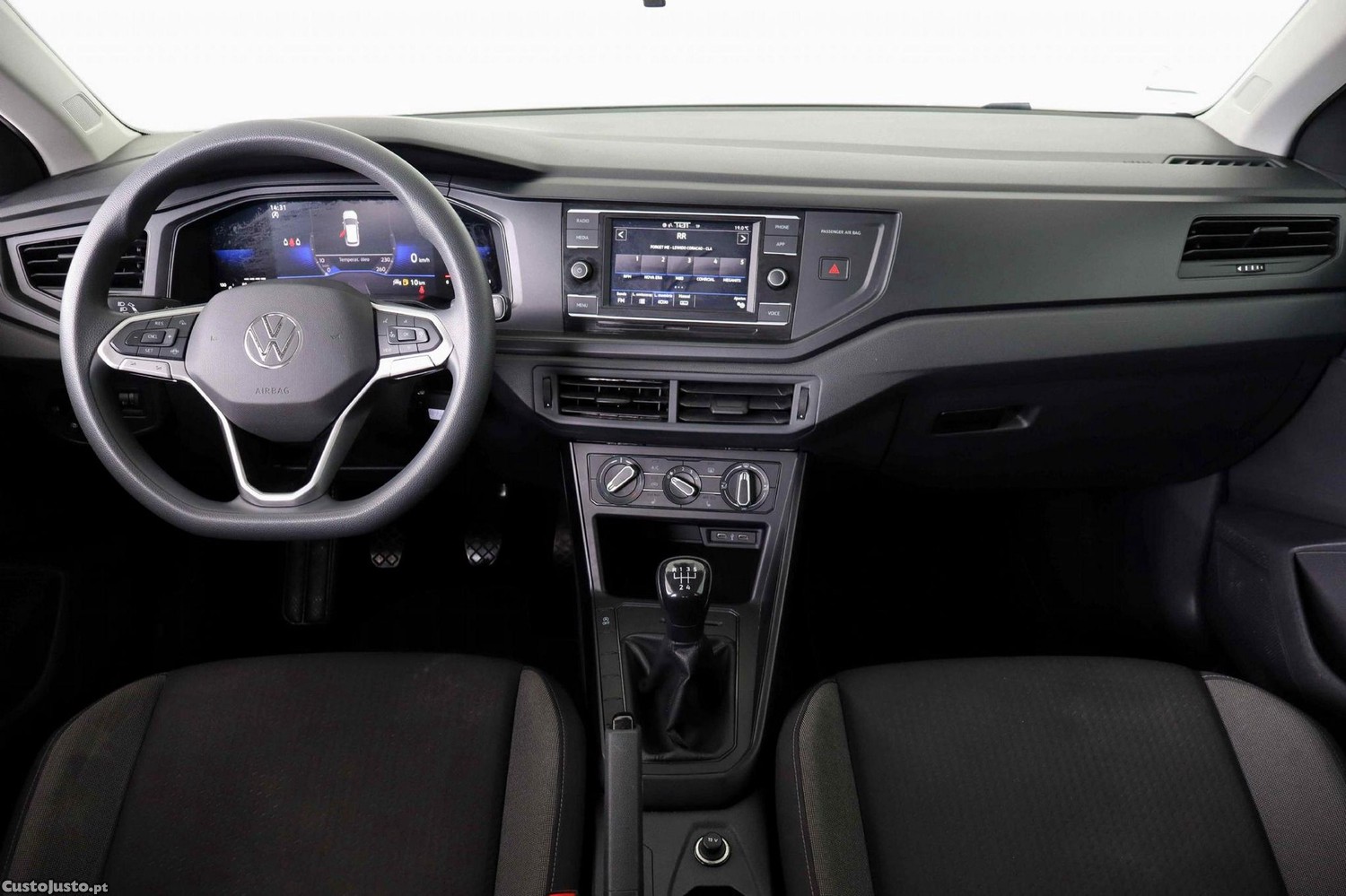 Volkswagen Taigo 1.0 TSI Life — fotografia 12