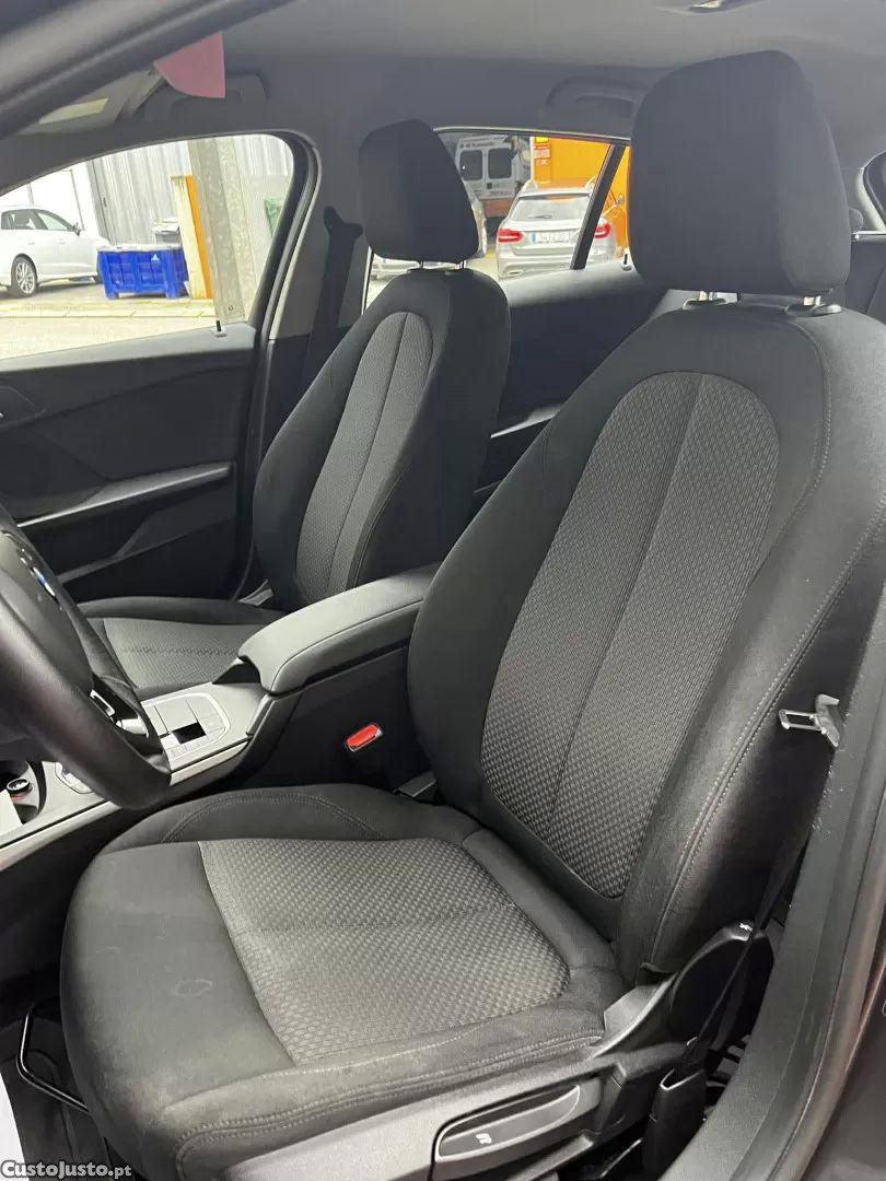 BMW 116 D corporate edition auto — fotografia 14