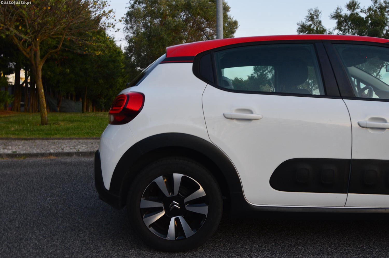 Citroën C3 1.2 PureTech Feel — fotografia 6