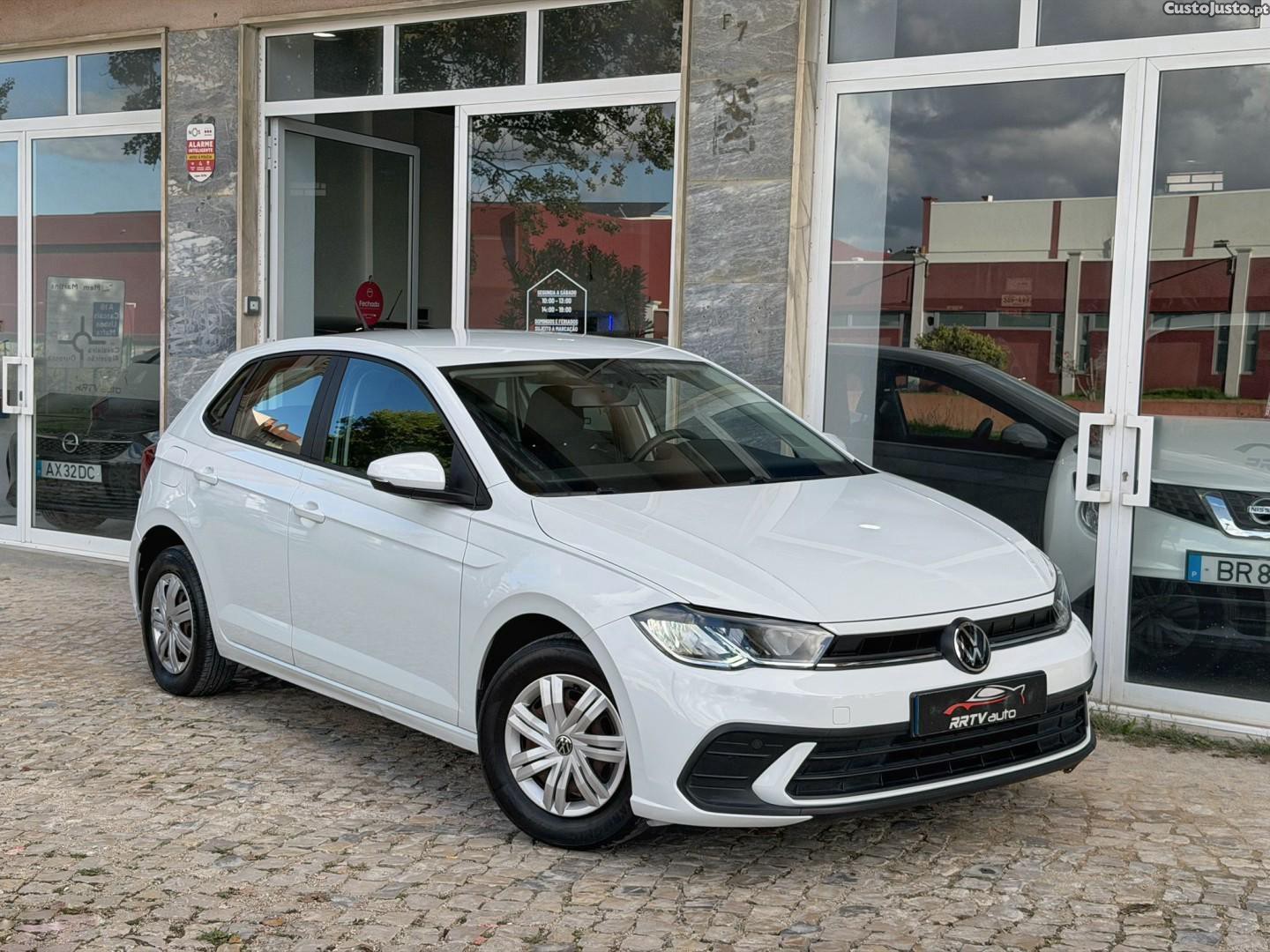 Volkswagen Polo 1.0 Confortline — fotografia 13