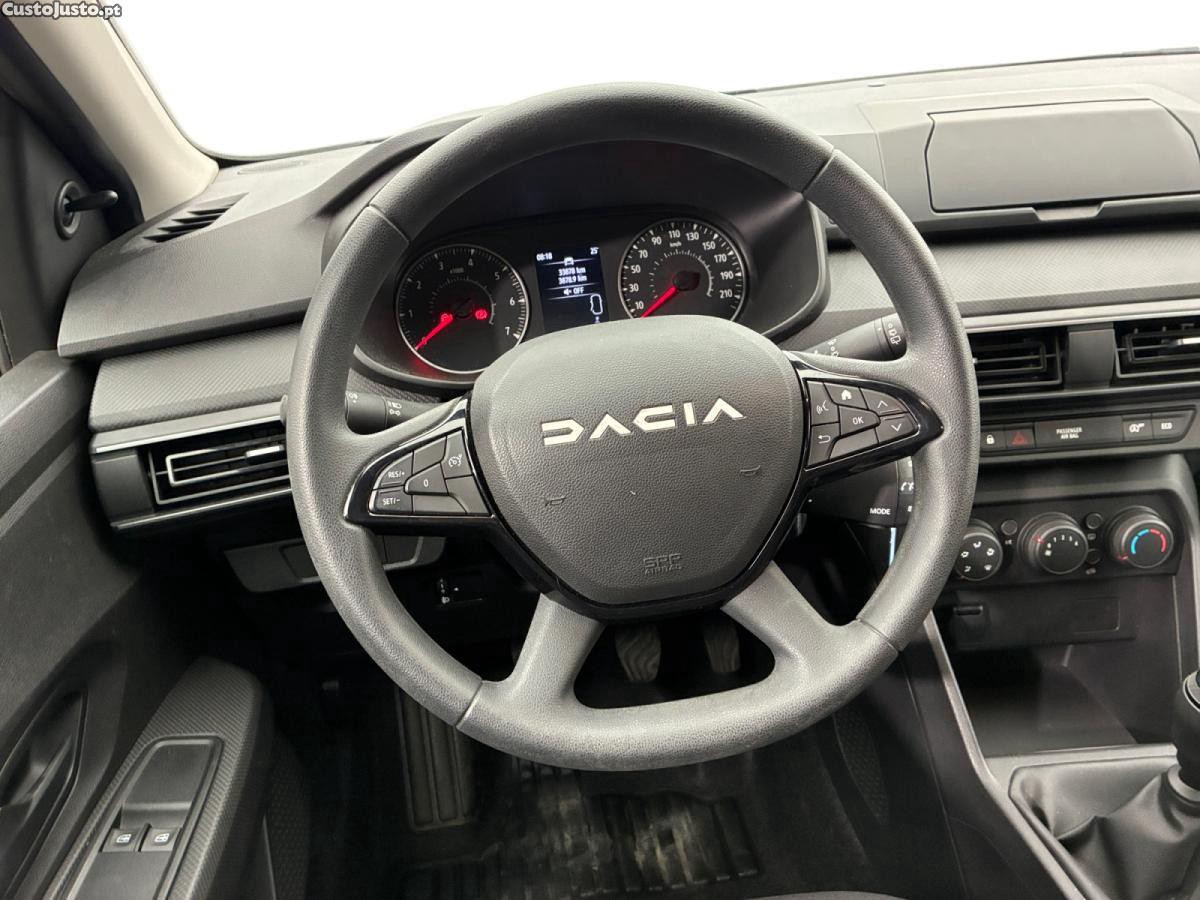 Dacia Jogger 1.0 TCe Essential 7L — fotografia 5