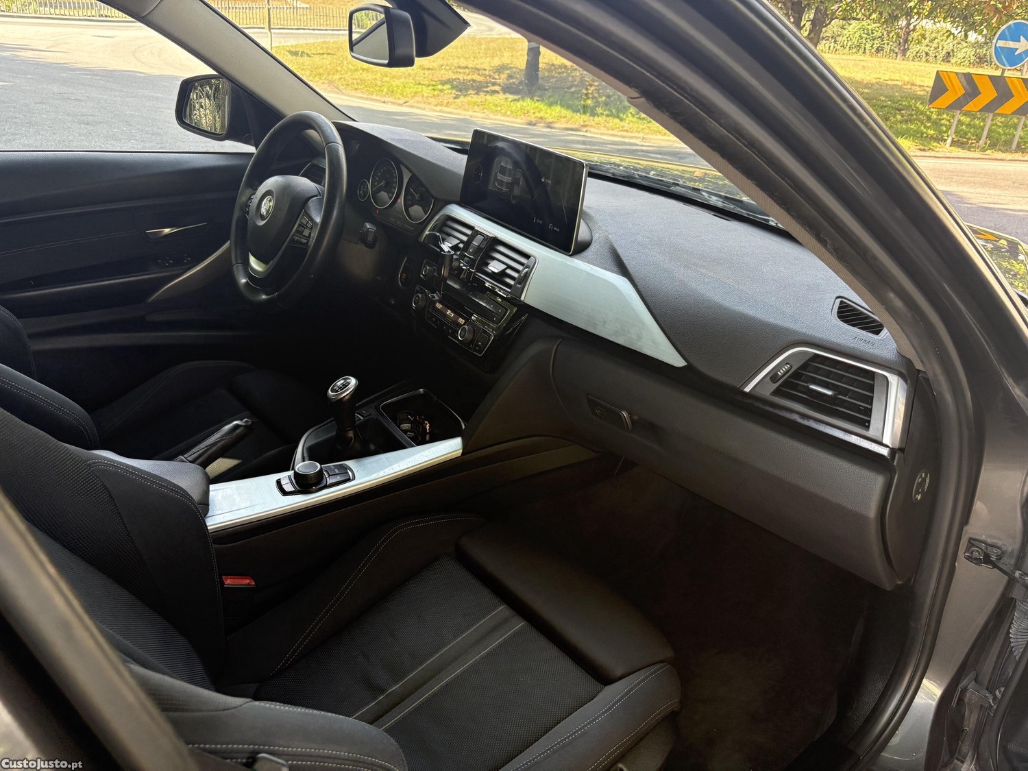 BMW 318 Sport — fotografia 3