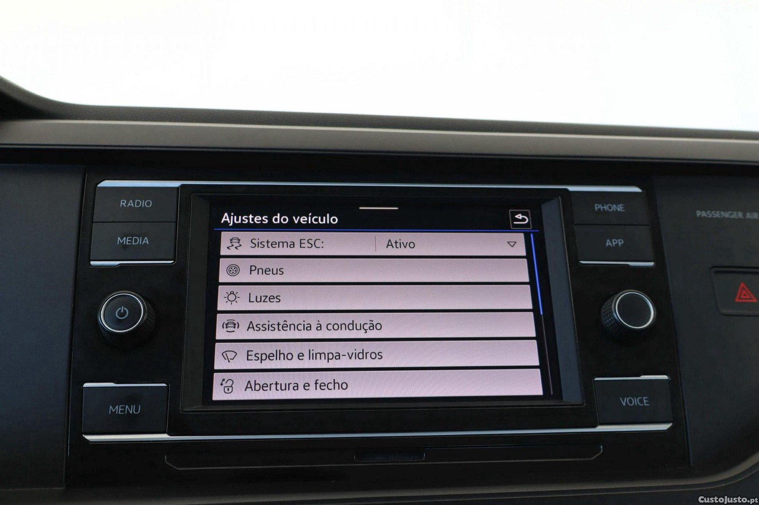 Volkswagen Taigo 1.0 TSI Life — fotografia 5