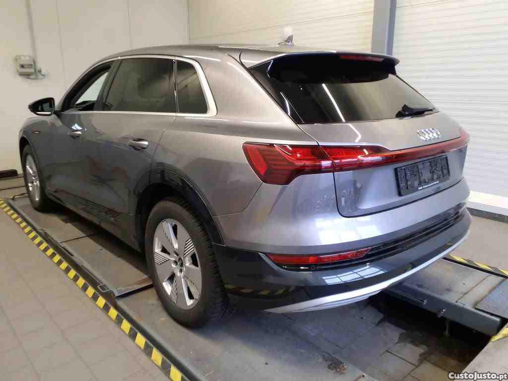 Audi e-tron advanced — fotografia 15