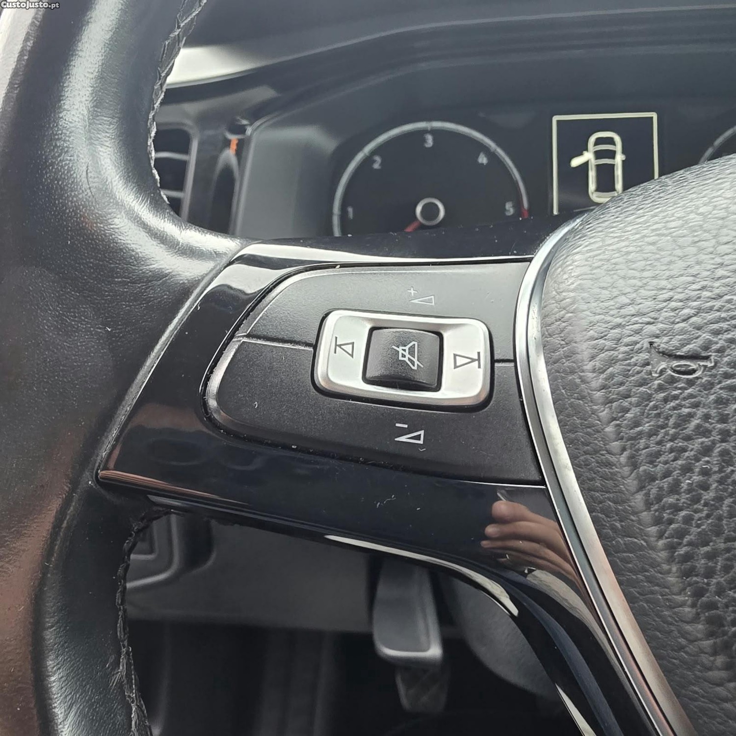 Volkswagen Polo 1.6 TDI Confortline — fotografia 6