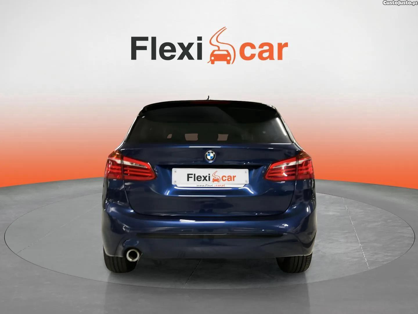 BMW 216 Active Tourer d Line Sport — photo 4