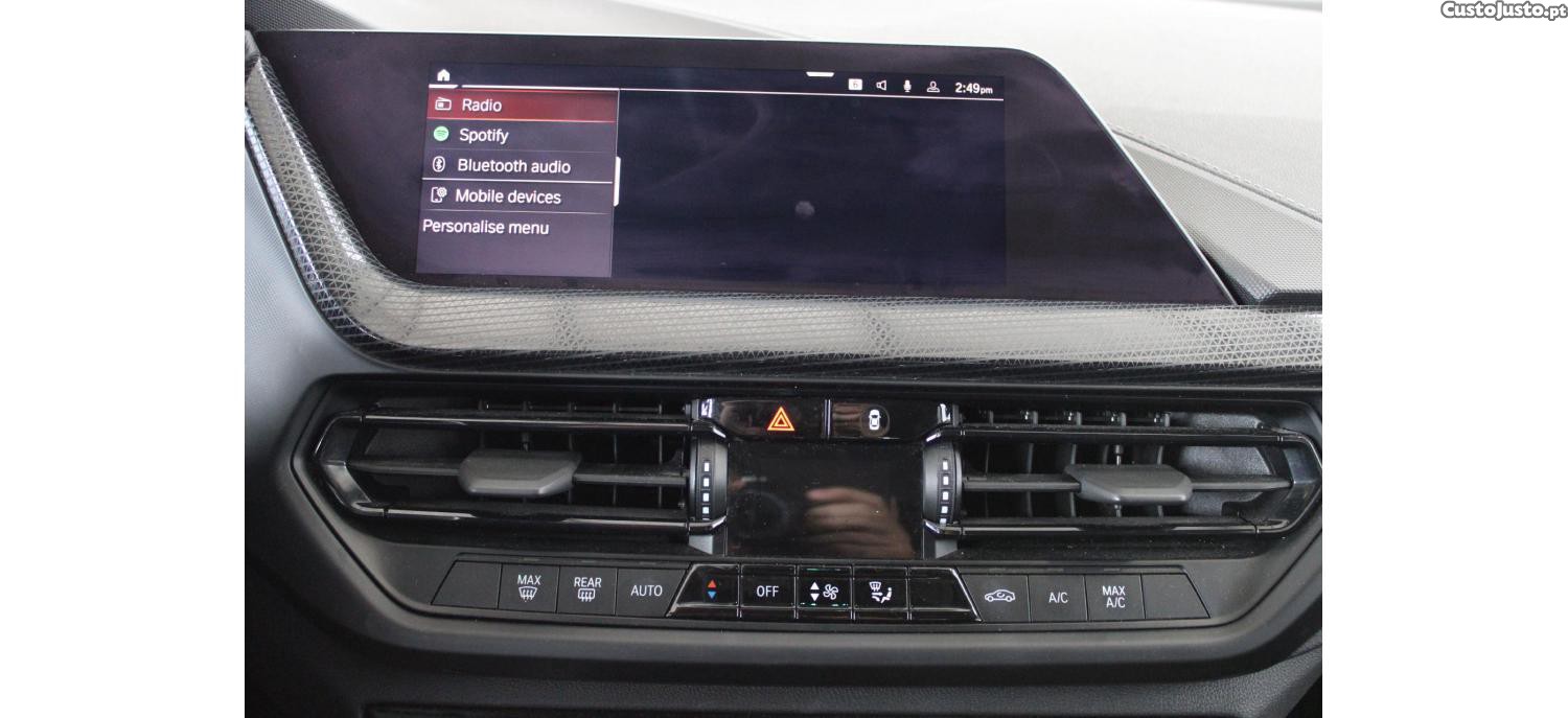 BMW 116 Line Sport 1.5 cv Aut — fotografia 13